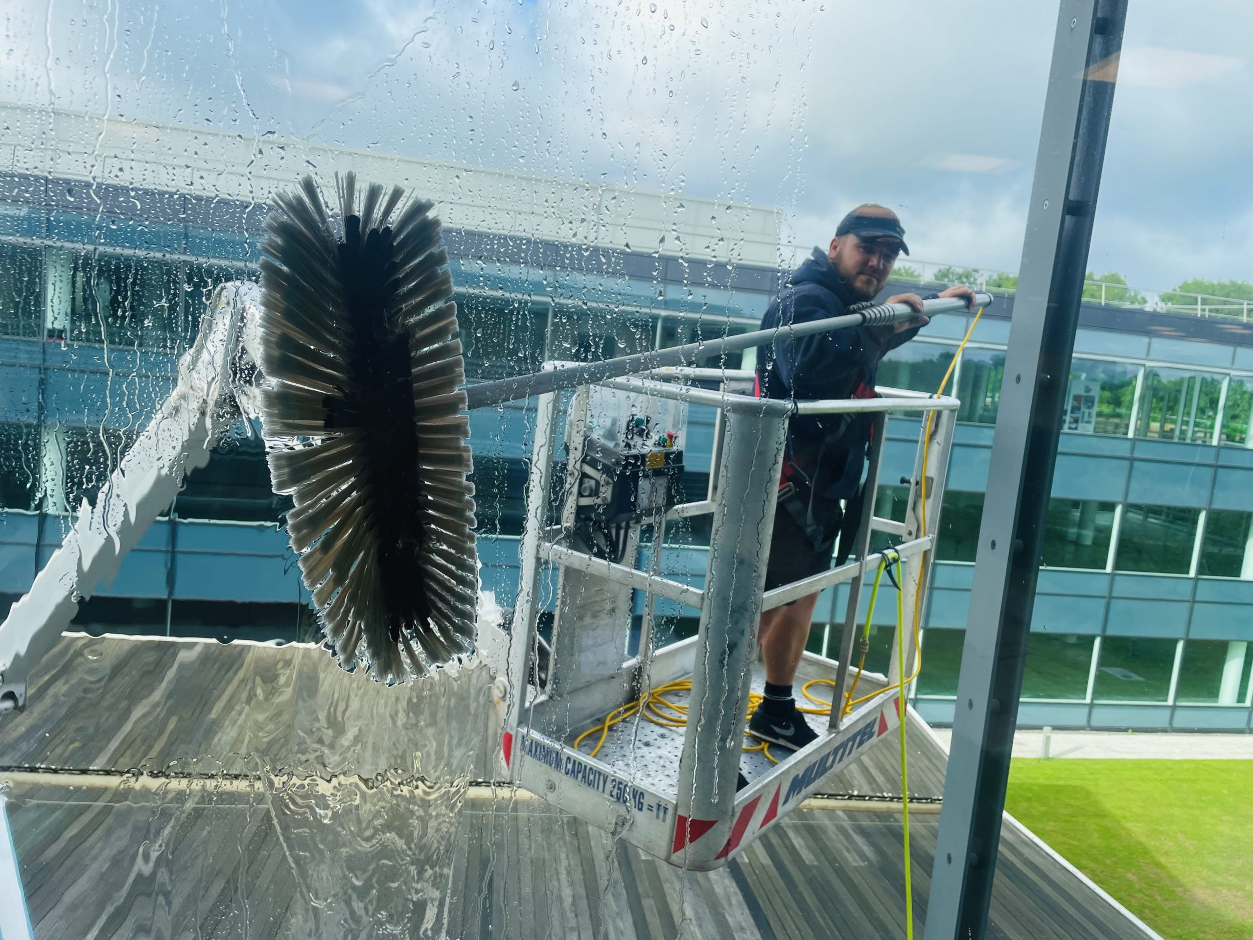An example of window cleaning reach and wash by CLEAN CCS LTD