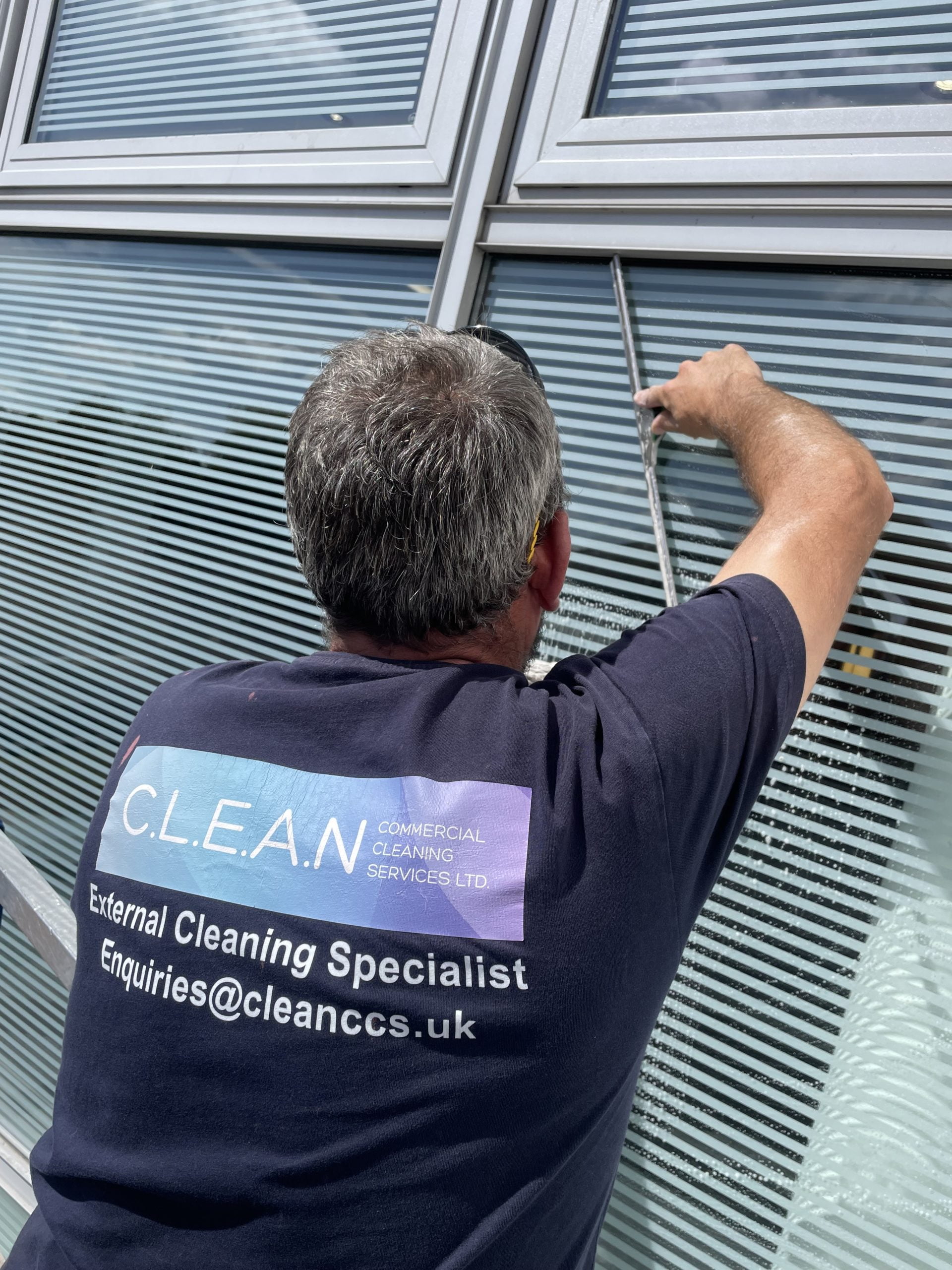 An example of window cleaning in Kent by CLEAN CCS LTD